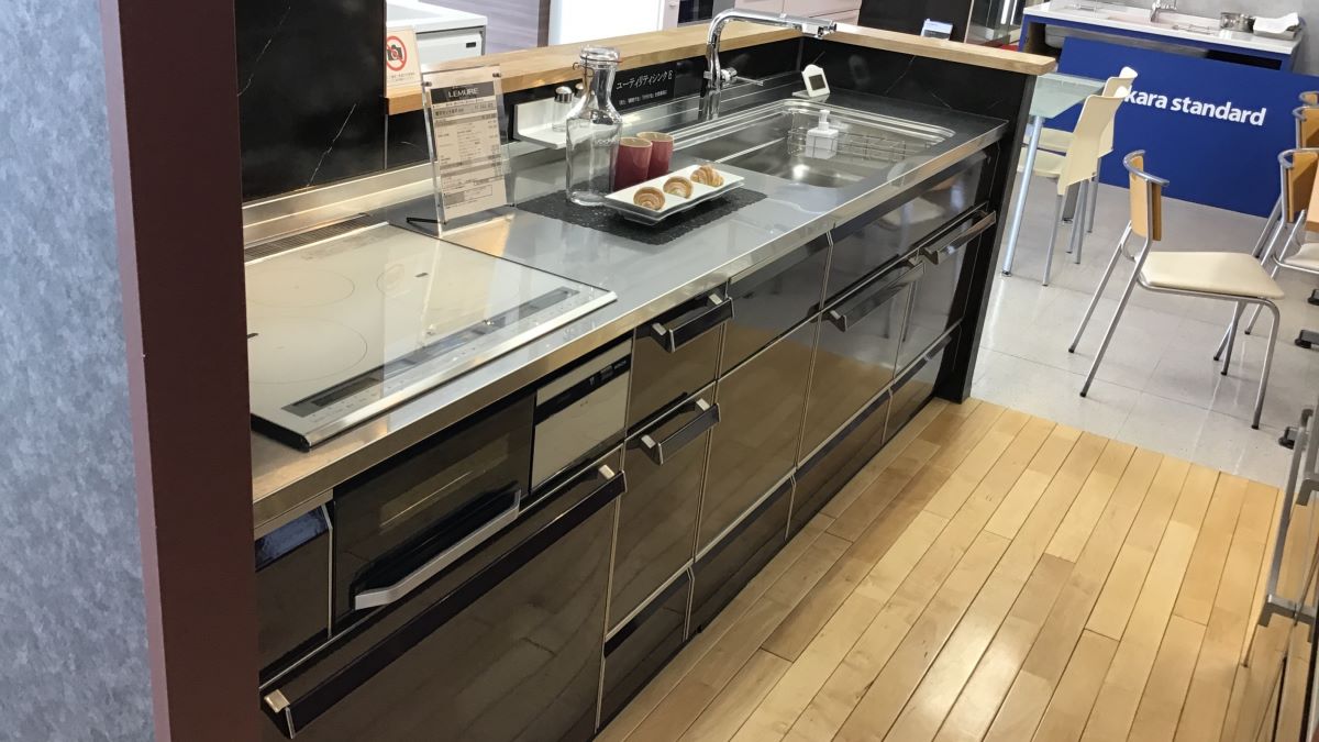 キッチン レミュー I型 ペニンシュラ型 対面式 レイアウトの展示品一覧 旭川ショールーム タカラスタンダード
