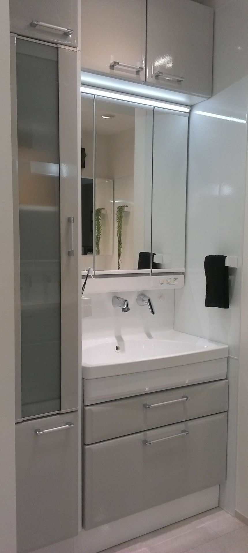 洗面台（洗面所） オンディーヌ(ハイバックタイプ) 間口75cmの展示品一覧（筑豊ショールーム） タカラスタンダード