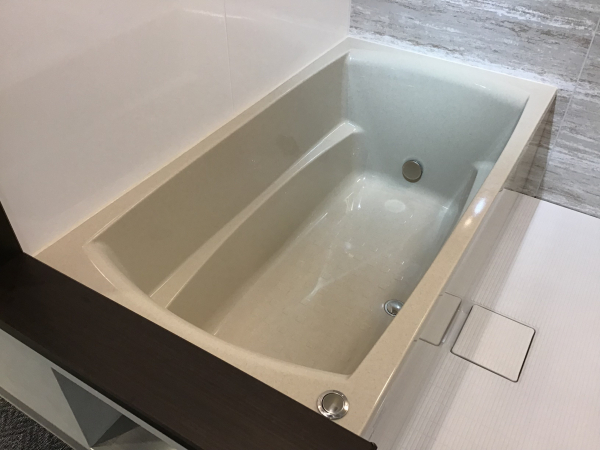 アクリル100％人造大理石なので皮脂汚れもスルスルっと簡単に落ちます！！