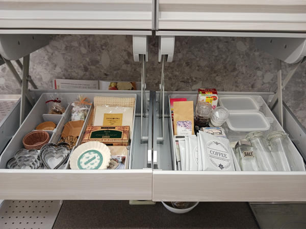 アイレベルのアイラックでお菓子作りやお弁当のグッズもグルーピング収納★