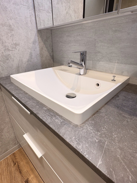 カウンターは高圧メラミンでお掃除らくらく♪