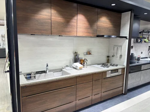 N2924【展示品/水通し有】タカラスタンダード 木製高級システムキッチン グレーシア/食洗機/レンジフード/キッチンボード/食器棚/130万