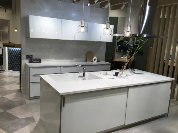 キッチン レミュー アイランド型レイアウト パールホワイト SK3661の