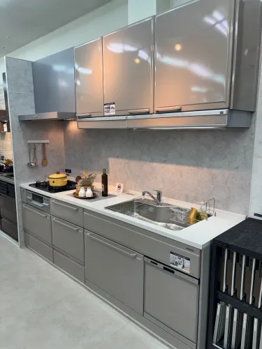 キッチンシステム　takara standard 展示品 エーデルシリーズのキッチン展示品一覧 | タカラスタンダード