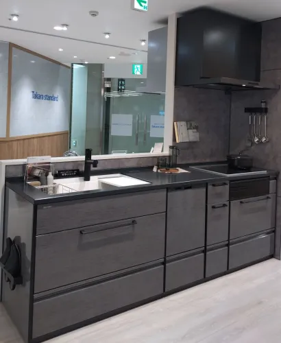 １着でも送料無料 名古屋駅前ショールーム（名古屋三井ビルディング1F） 展示品 食器棚