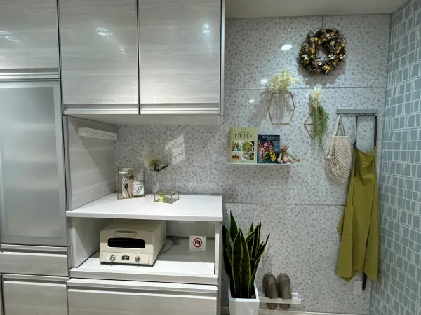 エマウォールを利用したその他 スノーモザイク（24年8月発売色） EW344