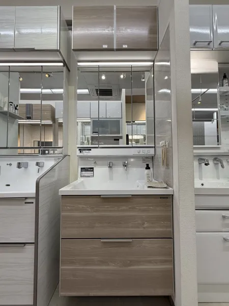 くれいちゃそファミスタ Takara standard Famile（ファミーユ） | 洗面化粧台 | エディオン