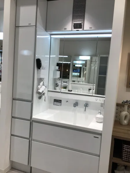 洗面台(洗面所) ファミーユ 間口90cm ホワイト SU2751の展示品 洗面台(洗面所) ファミーユ 間口90cm ホワイト SU2751の展示品