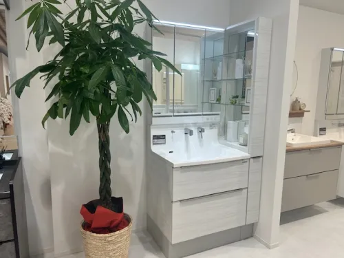 タカラスタンダードエリーナ 洗面サイドキャビネット未使用品、未開封