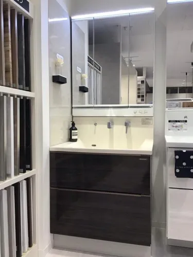 エリーナシリーズの洗面台（洗面所）展示品一覧 | タカラスタンダード