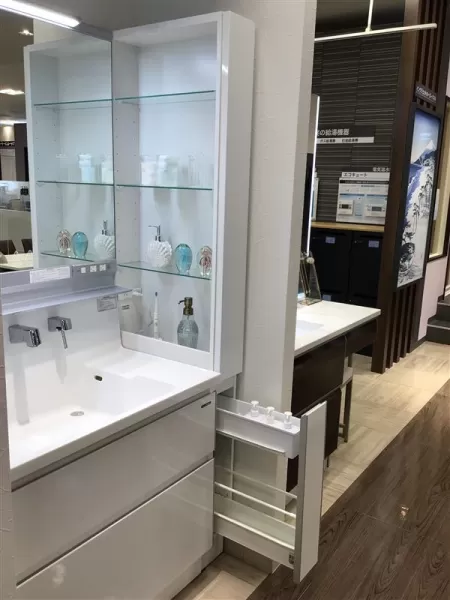 洗面台（洗面所） ファミーユ 間口90cm ホワイト SU2664の展示品