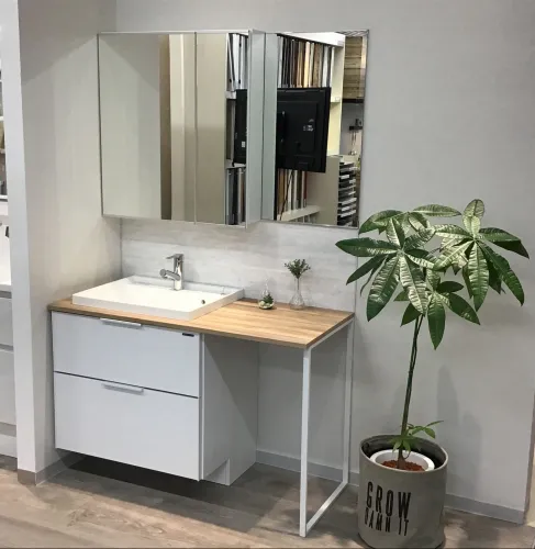 C47◆未使用◆展示品◆洗面化粧台◆タカラスタンダード◆大理石◆KVK◆タオルハンガー付◆シャワー水栓◆リフォーム最適 洗面化粧台 展示品の通販