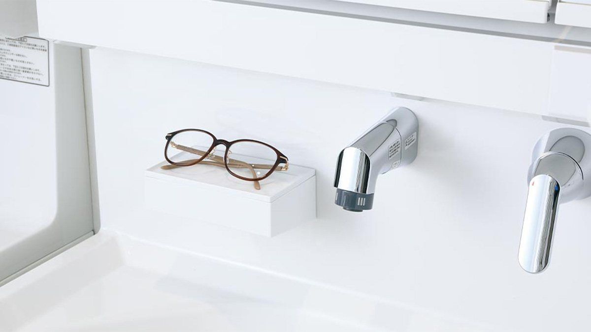 Magnetic storage for temporary storage