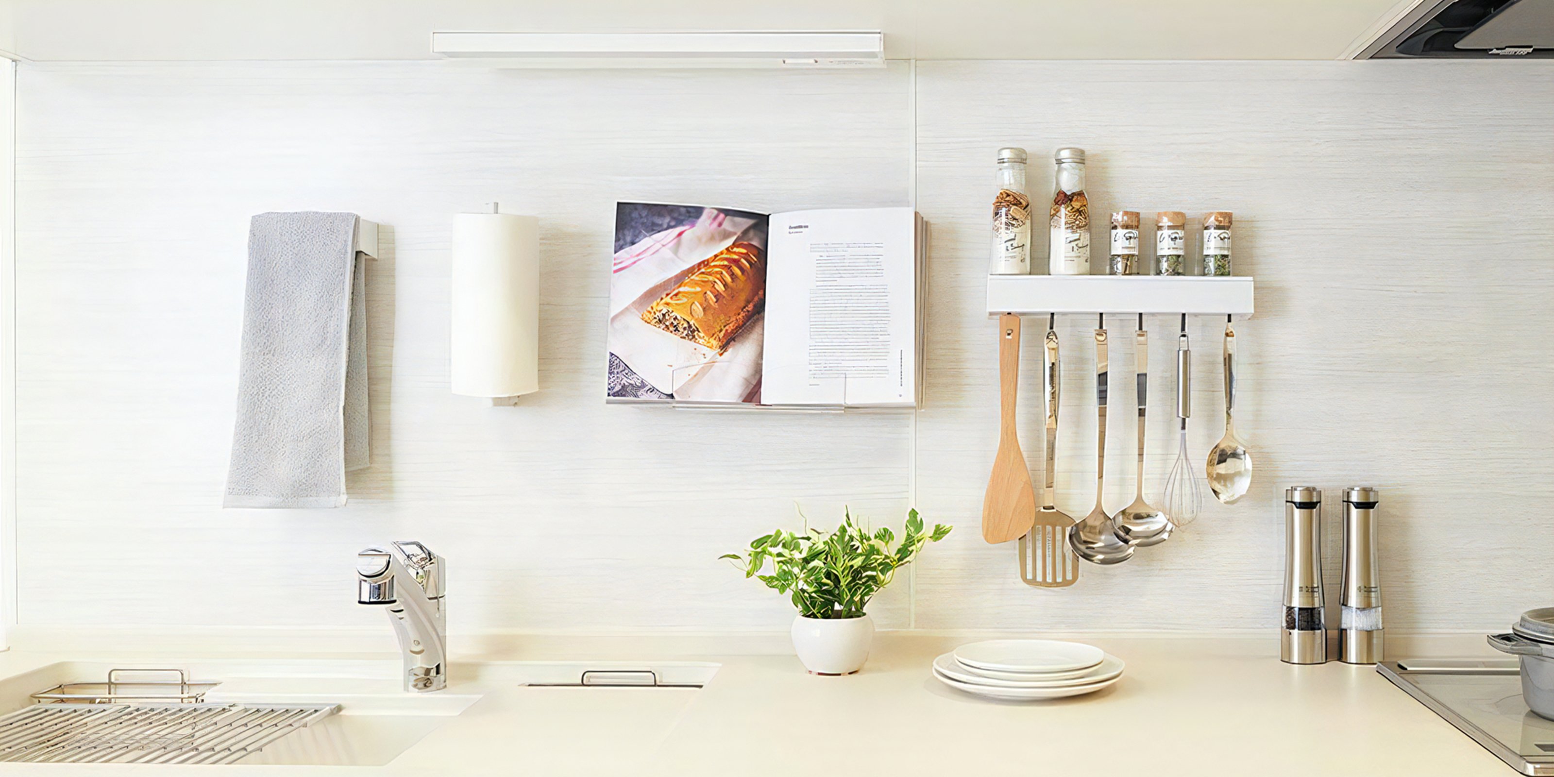 Enamel Clean kitchen panels